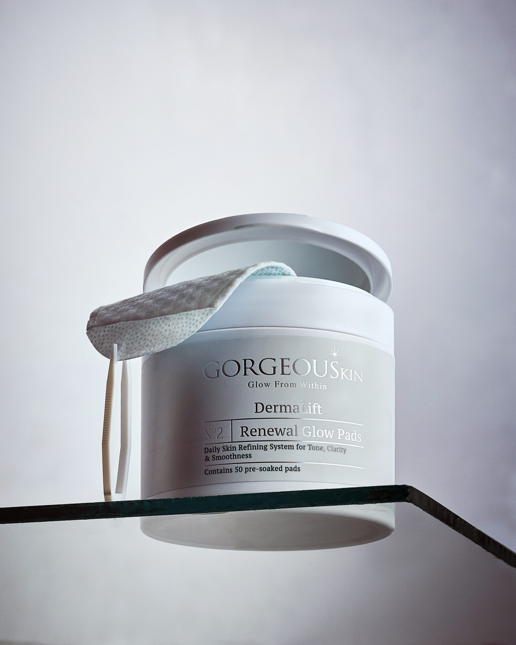 פדים לחידוש וזוהר העור - GORGEOUSkin Renewal Glow Pads - Image 2